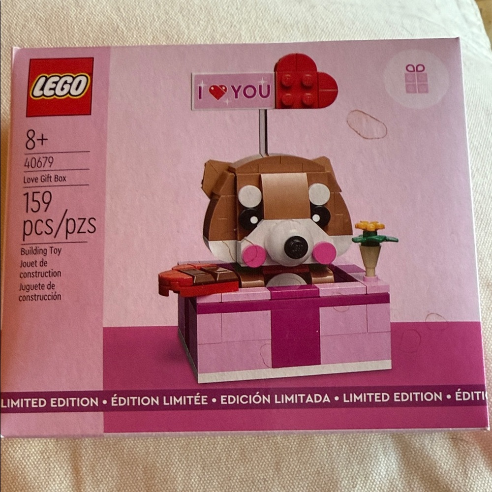 LEGO 40679 limited edition Love Gift Box